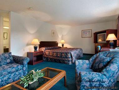Super 8 By Wyndham Salem Va Motel Quarto foto